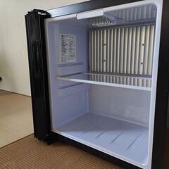 交渉中〉ホテル仕様　静音小型冷蔵庫の画像