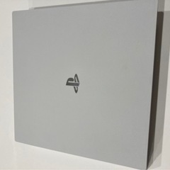 PlayStation4pro SSD1Tに換装済みの画像