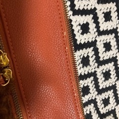 タッセル クラッチバッグ ショルダーバッグ  おしゃれ ボア の画像