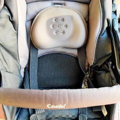 ベビーカー コンビの画像