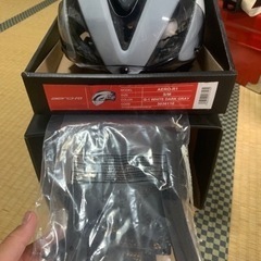 お話中 Kabuto AERO-R1  S/Mサイズ