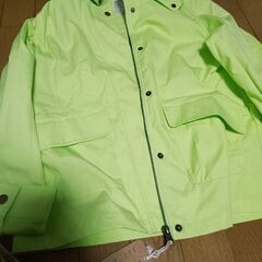 黄緑　ジャンパー