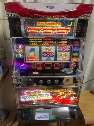 スロット実機　ファンキージャグラー