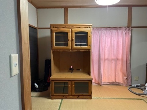 テレビ台と棚付き