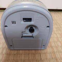 【多機能】クォーツ 蓄光 目覚まし時計の画像