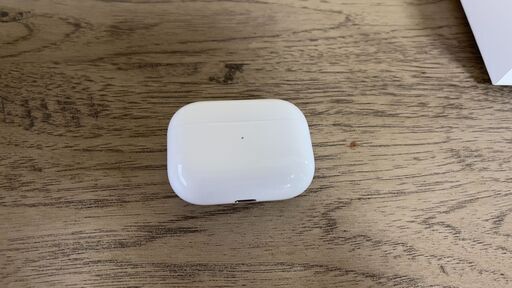 値下げしました【本体新品未使用】AirPods Pro with Wireless Charging Case　美品