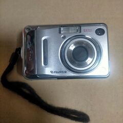 FUJIFILM デジタルカメラ FinePix (ファインピックス) A500の画像
