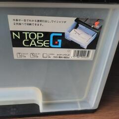 衣装ケース　とペットボトルホルダー？の画像