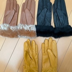 【決定済み】レザーとファーの手袋　本革　Mサイズ　新品未使用×2、カラシ色はUSEDの画像