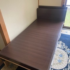 シングルローベッド