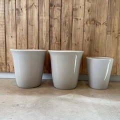 陶器植木鉢(鉢カバー)3点 セット＋おまけ1点(プラ製)