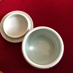【未使用品】有田焼　夢彩磁器　蓋付きの画像