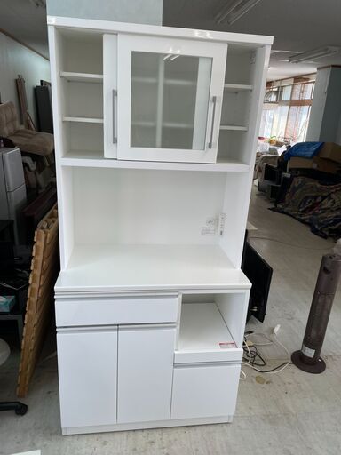 ニトリキッチンボード(レジューム 90TG-S WH/90TH-R WH)  サイズ	幅90×奥行51×高さ201㎝使用3か月‼！美品！！