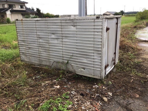 バイク　タイヤガレージ　倉庫コンテナ　物置