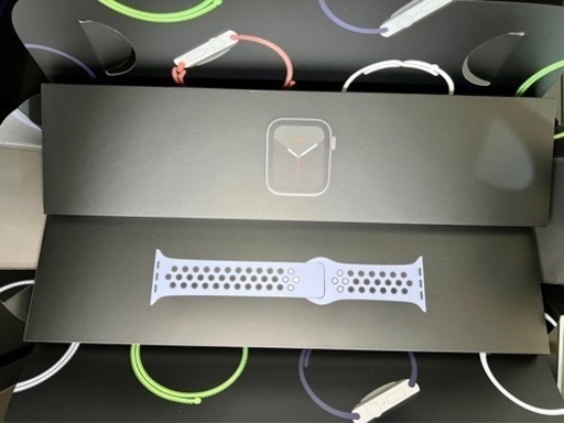 新品同様！未使用品！AC+アリ！AppleWatch NIKE series6