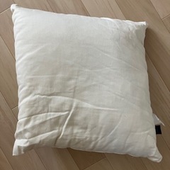 クッション　丸三綿業の画像