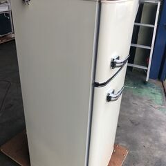 アイリスオーヤマ PRR-122D-W レトロ冷凍冷蔵庫 114L 2020年製 D093G010