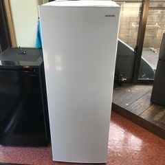 冷凍庫 アイリスオーヤマ 142L 2022年製