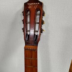 YAMAHAクラシックギター（弦なし）の画像