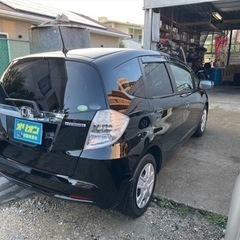 車検2年付き　フィットハイブリッド　低走行の画像