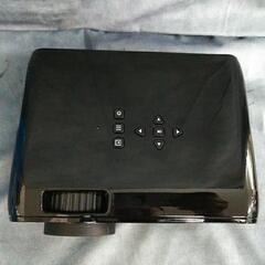 Lion Well ミニプロジェクター 箱付きの画像