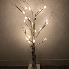 クリスマスにピッタリ！ニトリLEDツリー シラカバ 60cmの画像