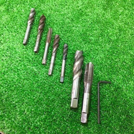 綺麗 日立工機 14mm 日立タッパ UT14Y 日立 タッパー ねじ立て HITACHI 日立工機 UT14Y 14mmタッパ コード式【市川行徳店】【店頭取引限定】【中古】管理番号：ITM5YF11TVOM