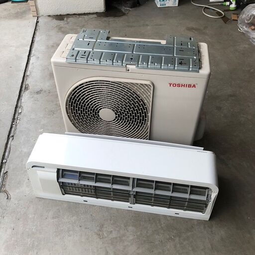 東芝エアコン RAS-C225RT(W) エアコン 2018年製