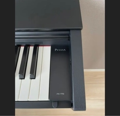 2022年⭐︎美品⭐︎電子ピアノCASIO PX-770BK 高低椅子・ヘッドフォン付 88鍵