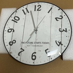 壁掛け時計※電池付き🕛連続秒針で静かです！
