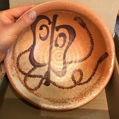 引っ越すかもなので、、早めに引き取りいただければ、、大相撲土産食器の画像
