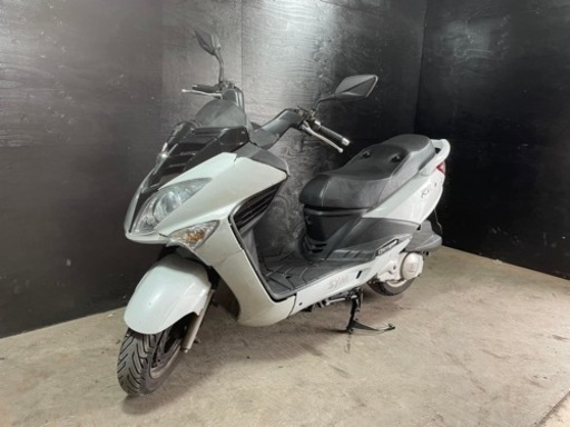 買取強化中！！★お支払い総額3.8万円★ SYM RV125i 激安小型！車格大きい小型スクーター！ゆったり通勤！ちょっとした足に♪関東圏内即日配送可能です！