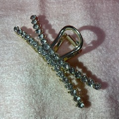 ヘアクリップ ほぼ新品