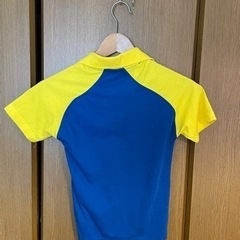 スリランカで購入 スリランカポロシャツ  新品未使用ですがシミ傷ありの画像