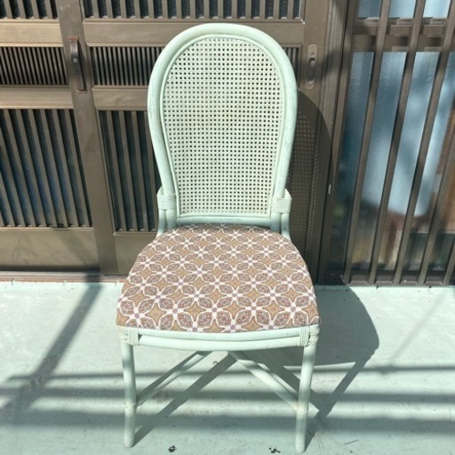 ヴィンテージ風椅子