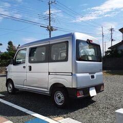 サンバーバン　6000キロ　令和4年式　オートマの画像