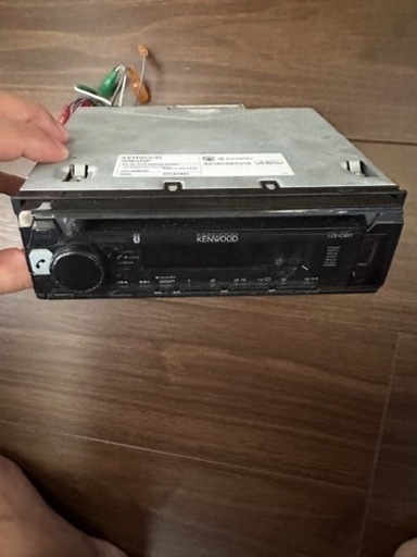【中古】カーオーディオ　CD,Bluetooth対応