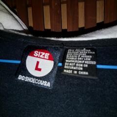 メンズ DCSHOECOロゴパーカー古着の画像