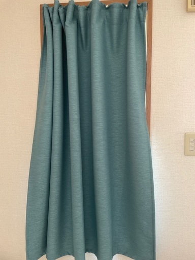 カーテン(棒に通すタイプ)　2組セット