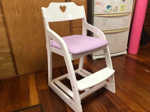子供用チェアほぼ未使用