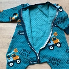 ベビー　80〜90サイズ相当　ロンパース　ボディオール　冬服　の画像