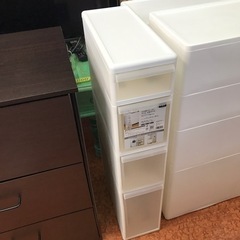 すき間ストッカー