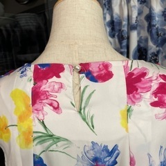 現金希望です。tocco closet Lサイズ　LP370円で送れます、おすすめ品❗️の画像