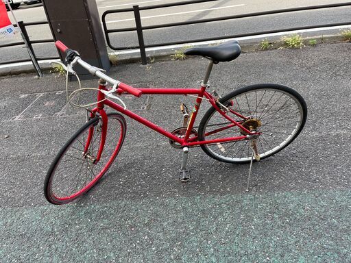 【リサイクルショップどりーむ天保山店】●375●　自転車　クロスバイク　27インチ　7段ギア付き　オシャレ赤色( *´艸｀)