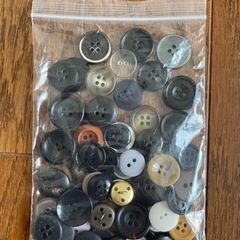 【無料】ボタンたくさん　まとめていかがですかの画像