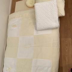 ベビー　敷きマット布団セット　赤ちゃんの城　羽毛布団