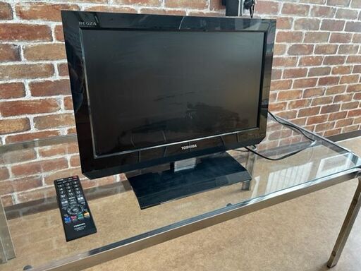 TV（１９型・２０１１年製・REGZA）