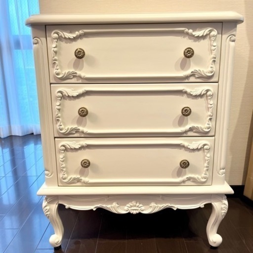 猫脚白家具チェスト　極美品　ウエストハウスギャラリー