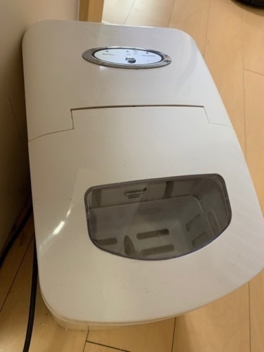 美品　小型製氷機　アイスメーカー　ice maker