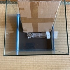 水槽　CUBE型の画像